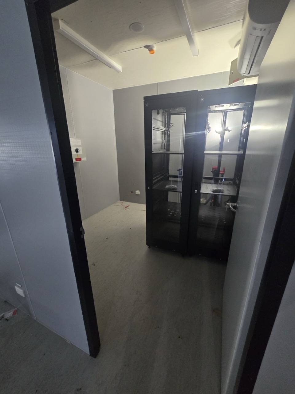 20241119_090557 Large